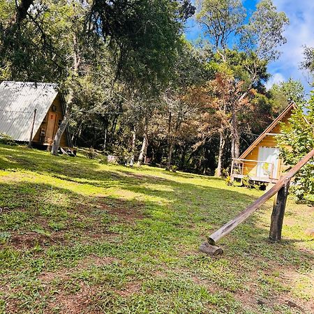 Chale Flor Da Montanha 2 Villa Sao Bento do Sapucai Bagian luar foto