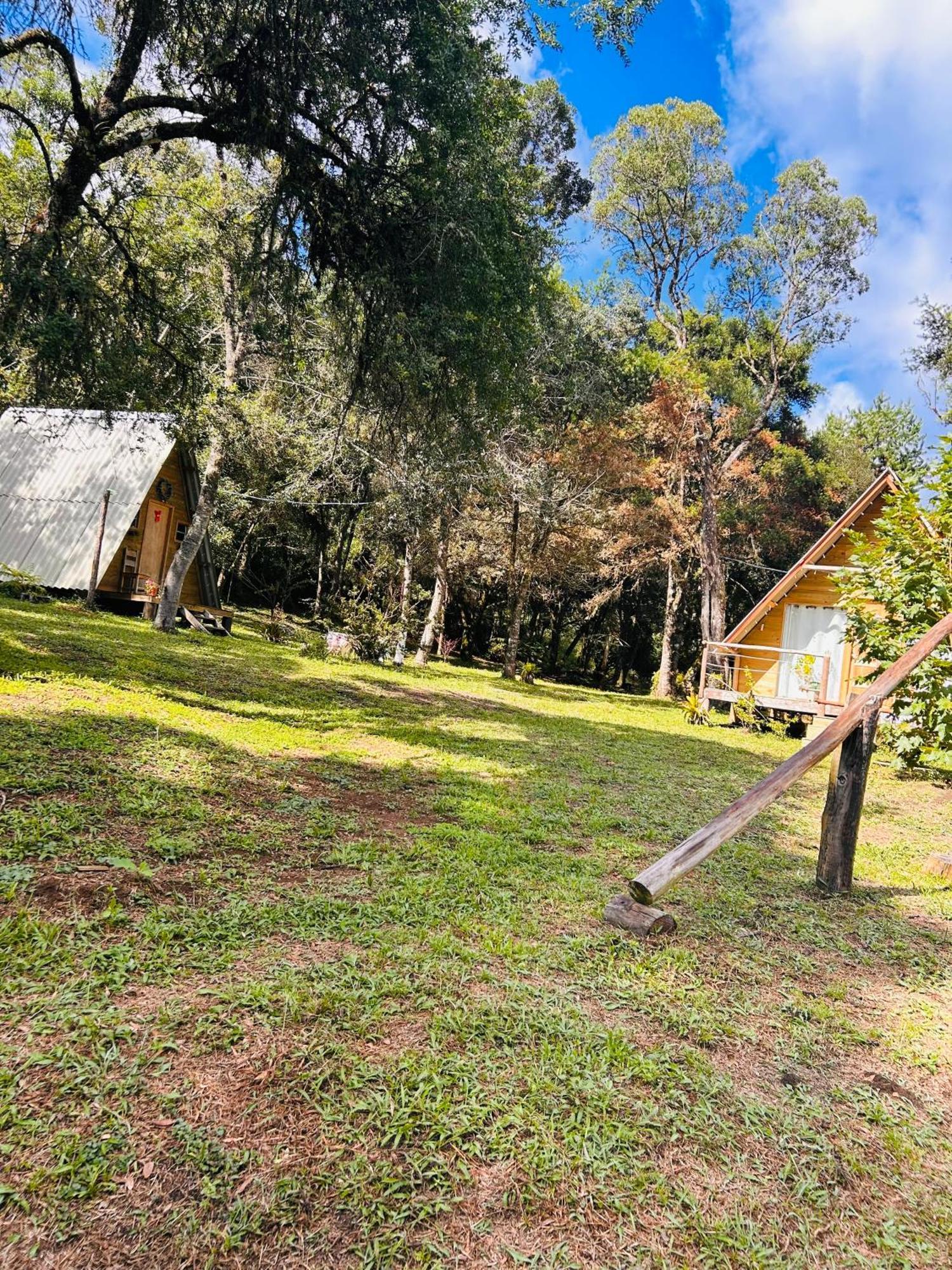 Chale Flor Da Montanha 2 Villa Sao Bento do Sapucai Bagian luar foto